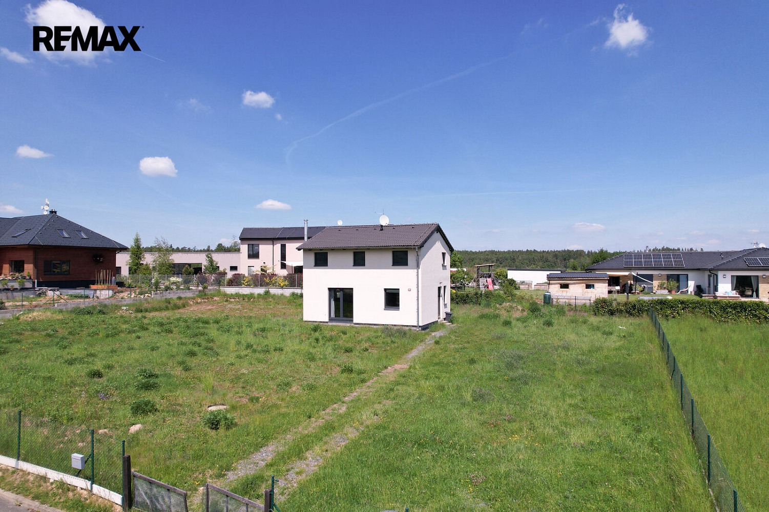 Prodej domu 127 m² s pozemkem 1 508 m² – fotografie 2