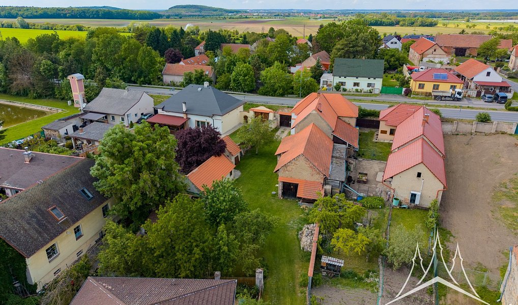 Prodej domu 414 m² s pozemkem 1 000 m², Velenka – náhled fotky 29