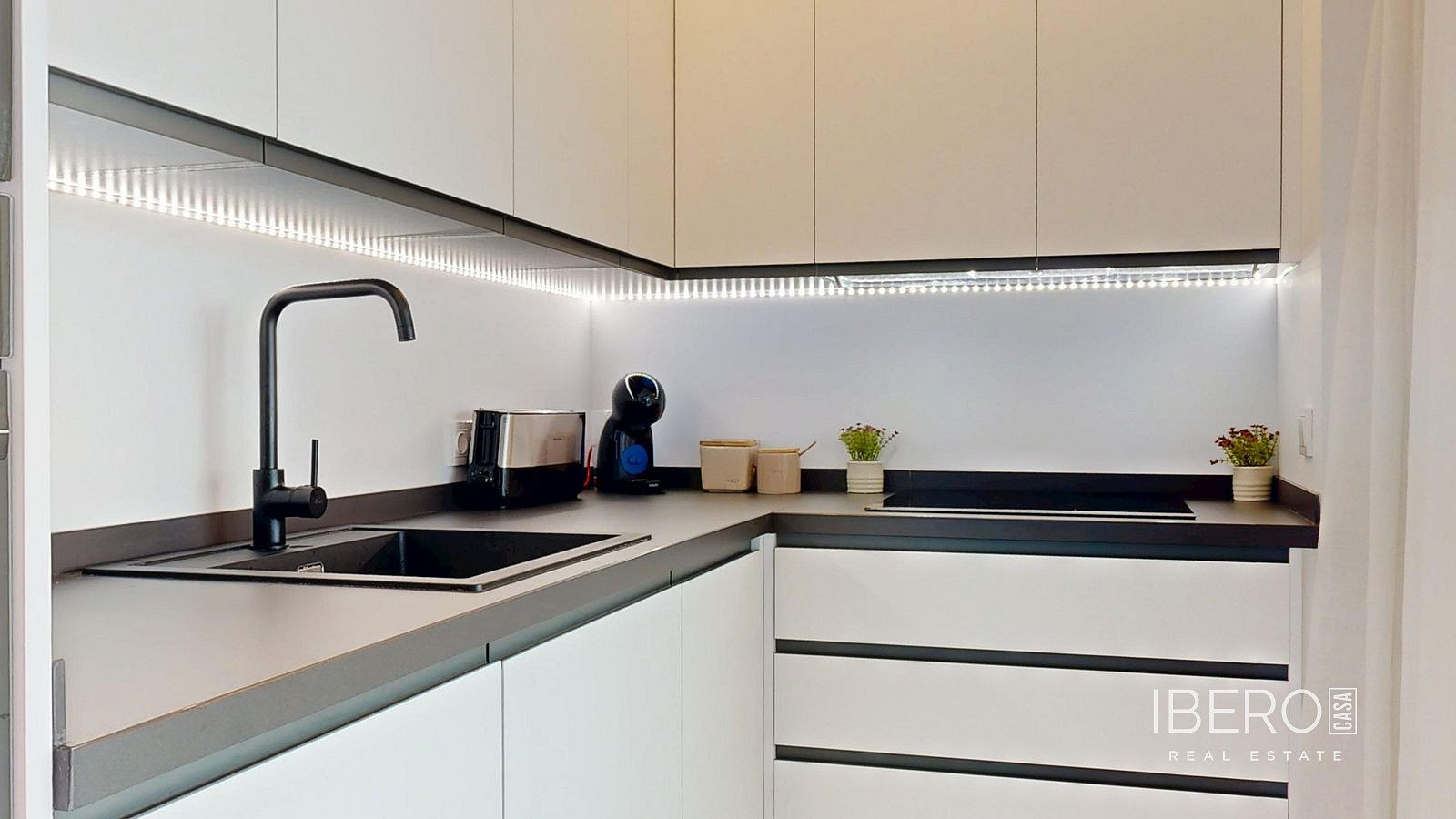 Prodej bytu 4+kk 116 m² — photo 4