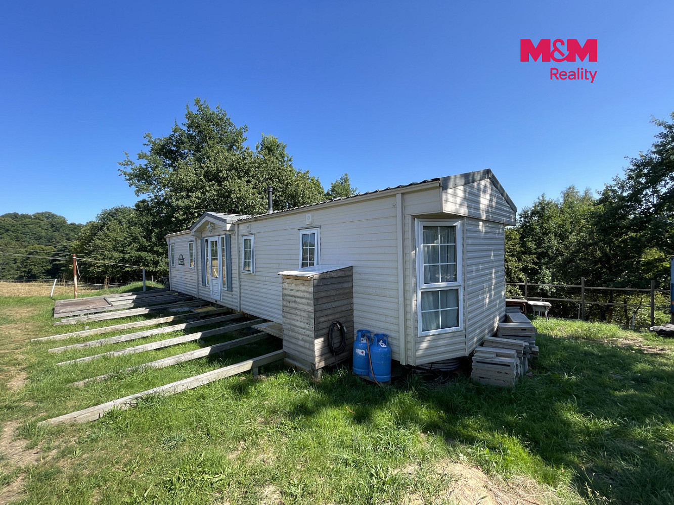 Prodej stavebního pozemku 568 m² – fotografie 2