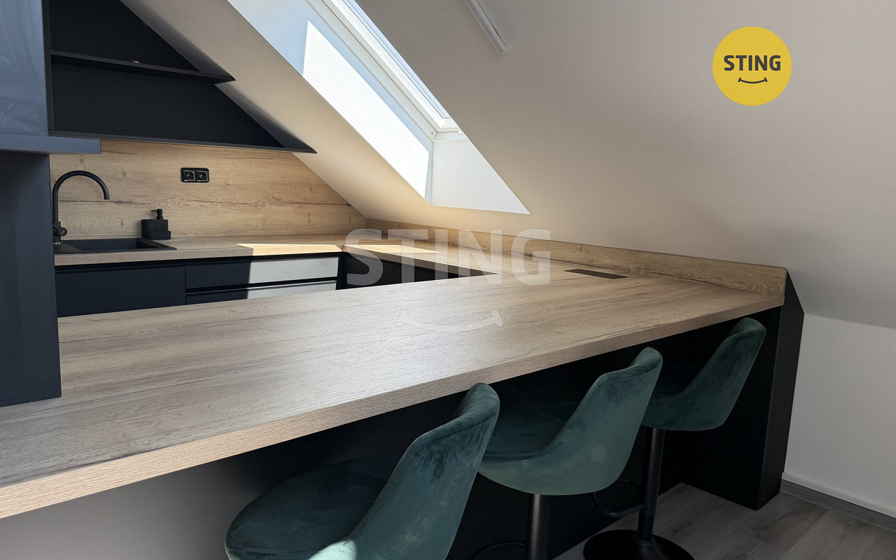 Pronájem bytu 3+kk 79 m²