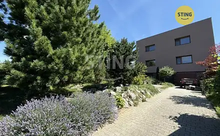 Pronájem bytu 2+1 80 m²