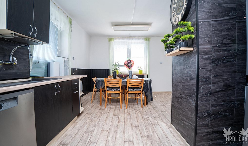 Prodej domu 350 m² s pozemkem 1 197 m², Mirovice – náhled fotky 10