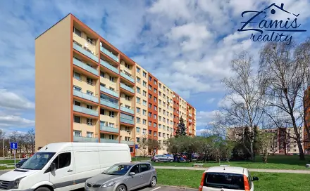 Pronájem bytu 1+kk 27 m², Italská, Kladno - Kročehlavy