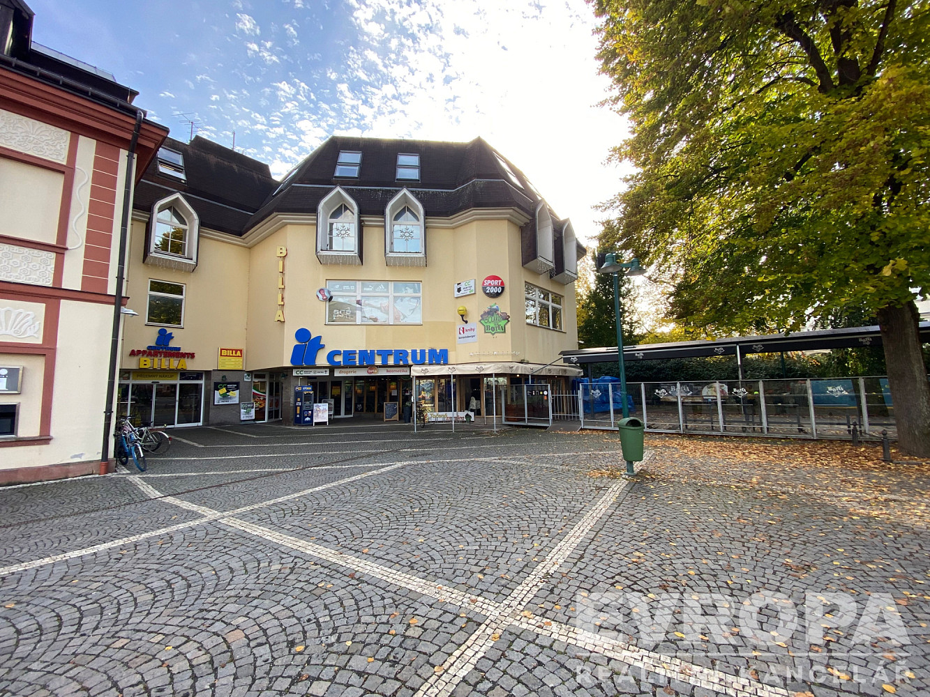 Pronájem obchodních prostor 132 m² – fotografie 3