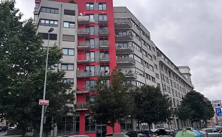 Pronájem bytu 1+kk 43 m², V Horkách, Praha 4 - Nusle