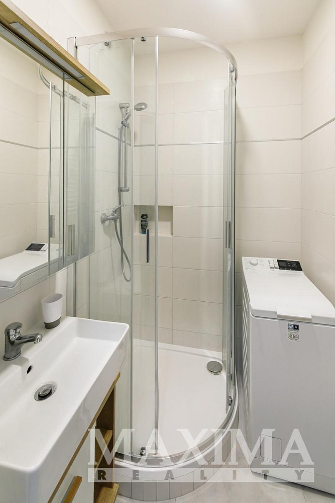 Pronájem bytu 2+1 49 m² – fotografie 4