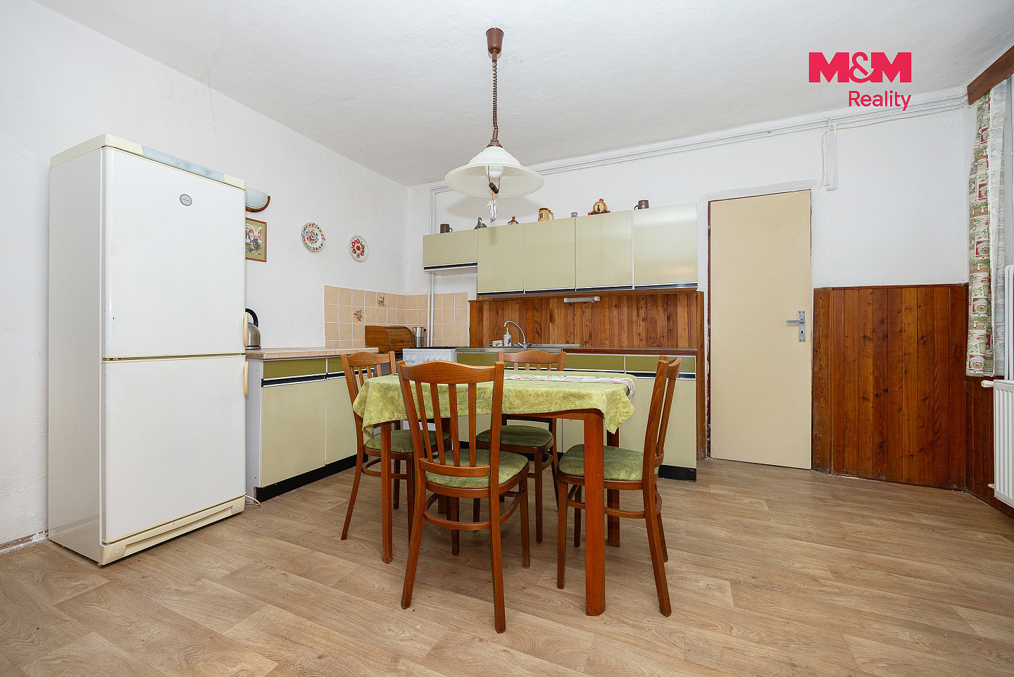 Prodej domu 308 m² s pozemkem 572 m² – fotografie 2