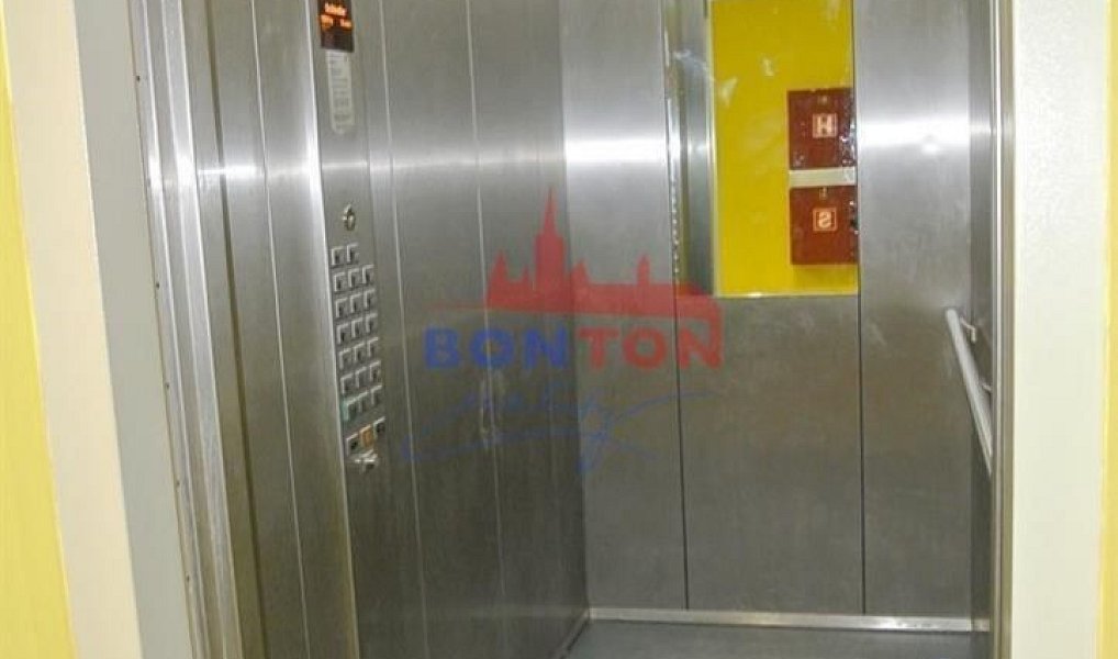 Prodej bytu 1+kk 27 m², Praha – náhled fotky 14