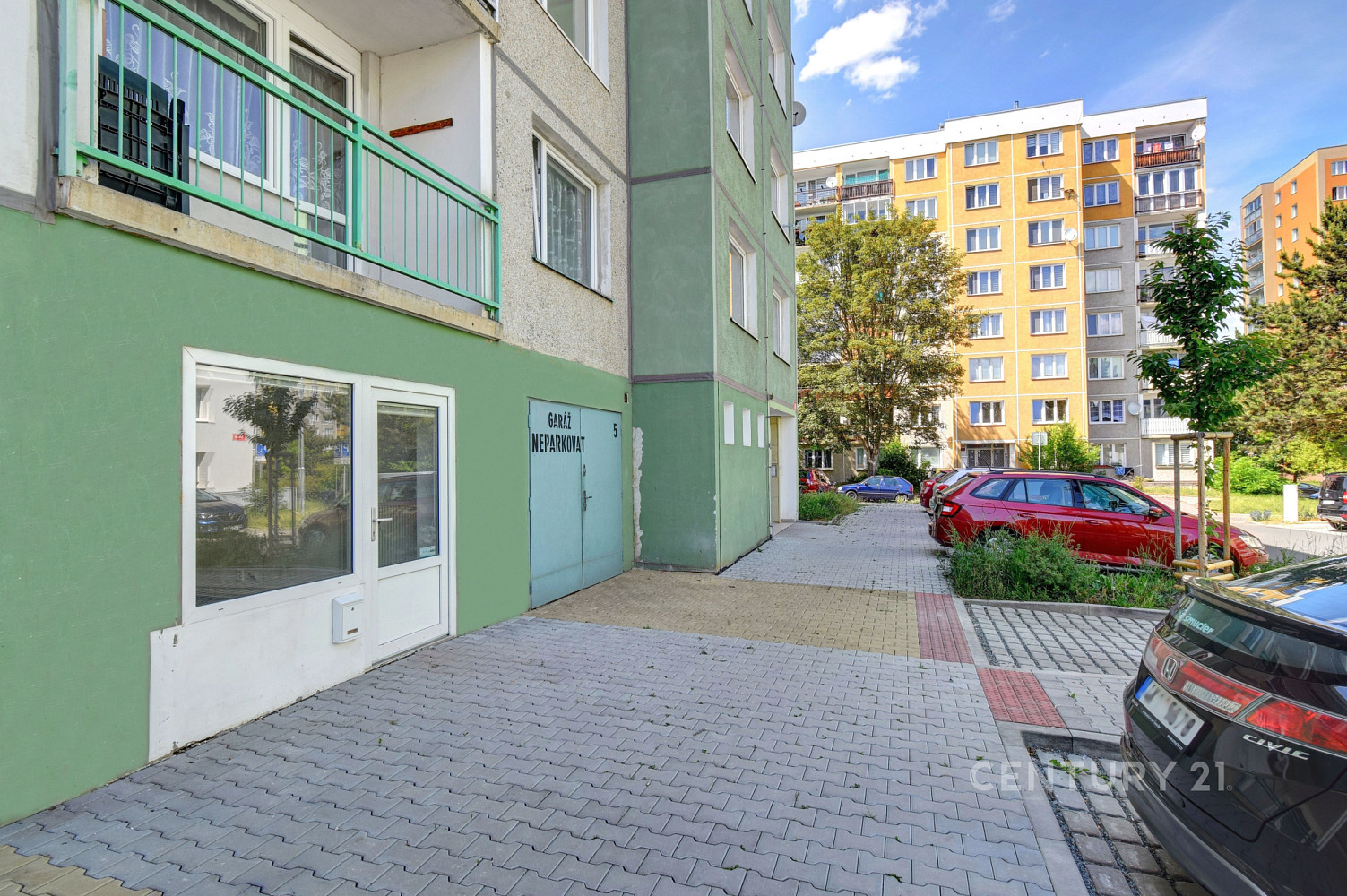 Prodej kanceláře 39 m² – fotografie 2