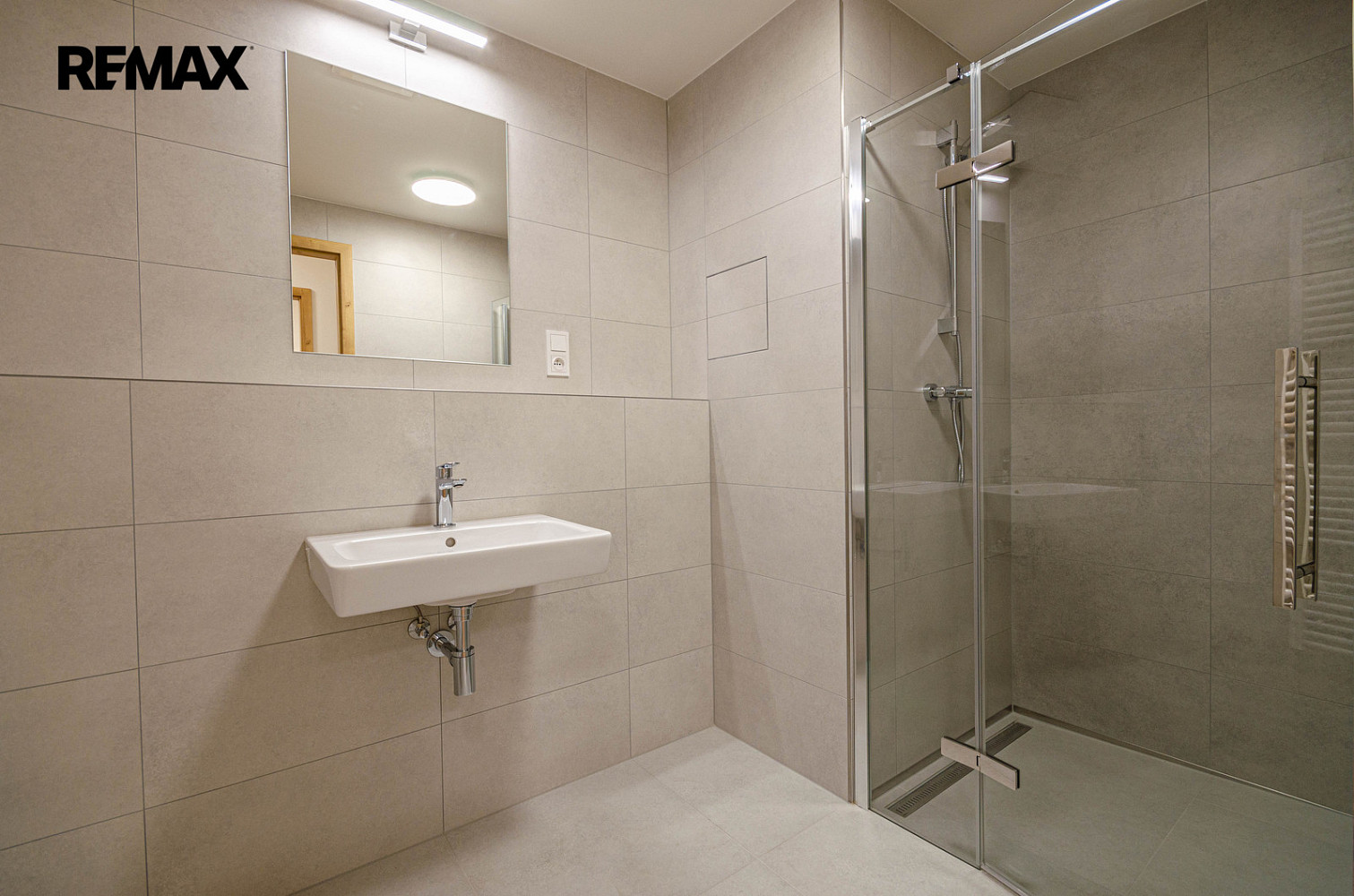 Prodej bytu 2+kk 54 m² – pohled 6