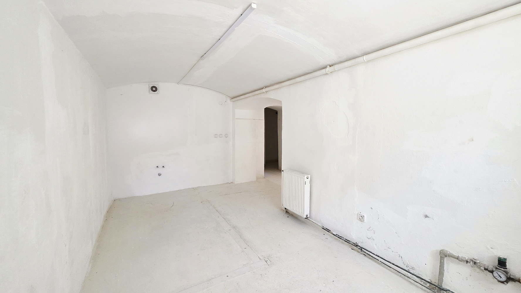Pronájem obchodních prostor 86 m² – fotografie 5