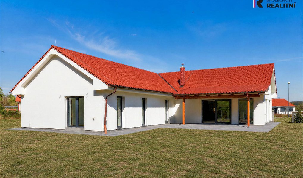 Prodej domu 200 m² s pozemkem 900 m², Veltrusy – náhled fotky 33