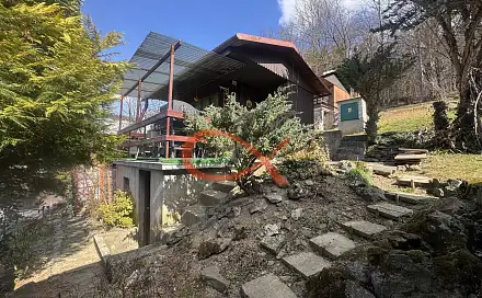 Prodej chaty/chalupy 24 m² s pozemkem 9 m², Dlúhé, Vsetín