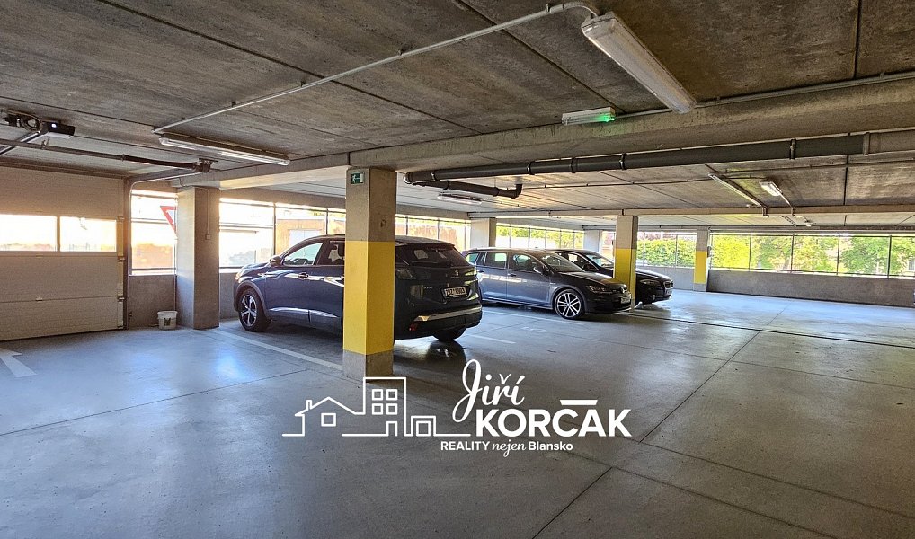 Pronájem bytu 2+kk 69 m², Slavkov u Brna – náhled fotky 25