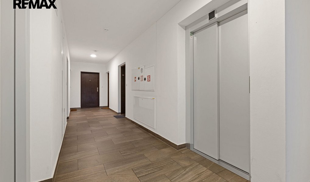 Prodej bytu 3+kk 81 m², Praha – náhled fotky 17
