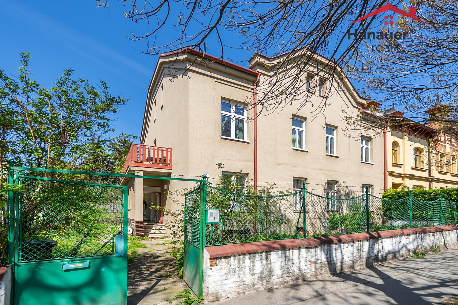 Prodej domu 143 m² s pozemkem 346 m²