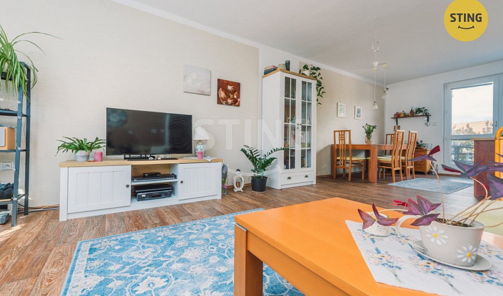 Prodej domu 171 m² s pozemkem 336 m², Srch – náhled fotky 8
