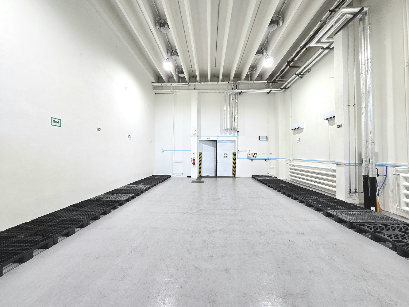 Pronájem skladovacích prostor 158 m² – fotografie 2