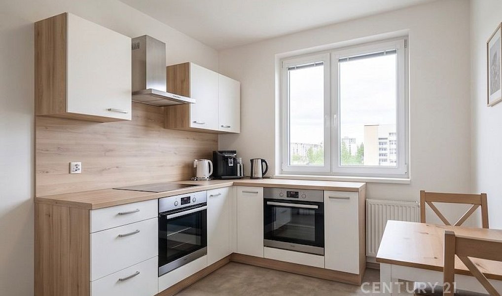 Prodej bytu 3+1 90 m², Praha – fotka 1 z 4