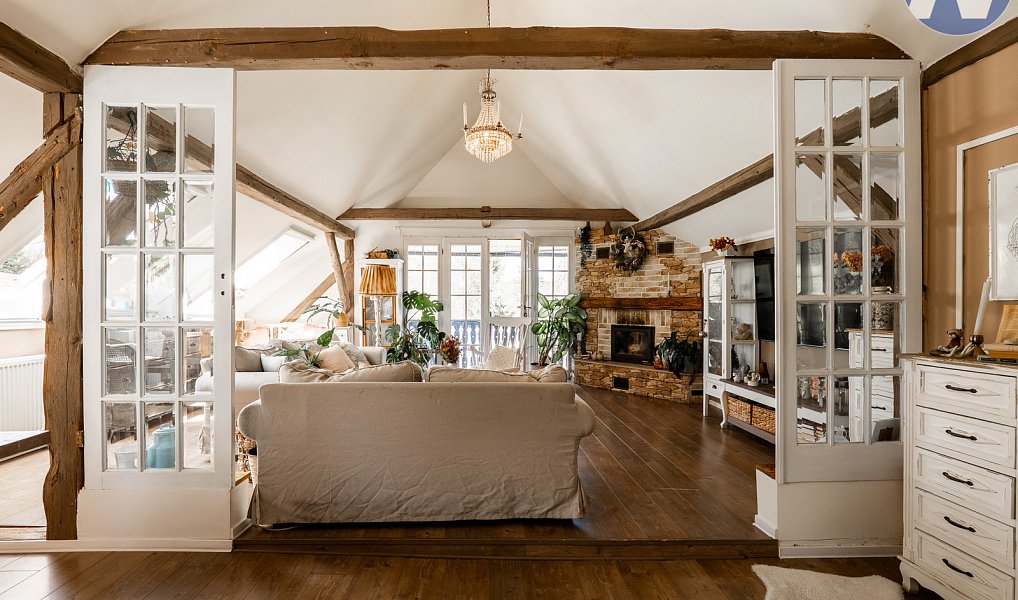 Prodej domu 189 m² s pozemkem 768 m², Zbytiny – náhled fotky 14