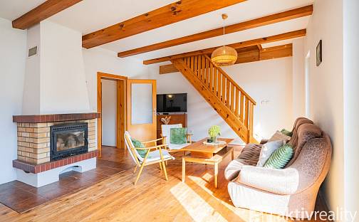 Prodej chaty/chalupy 154 m² s pozemkem 4 051 m², Dobřeň, okres Mělník