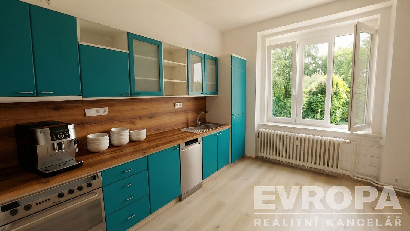 Pronájem kanceláře 65 m² — photo 4