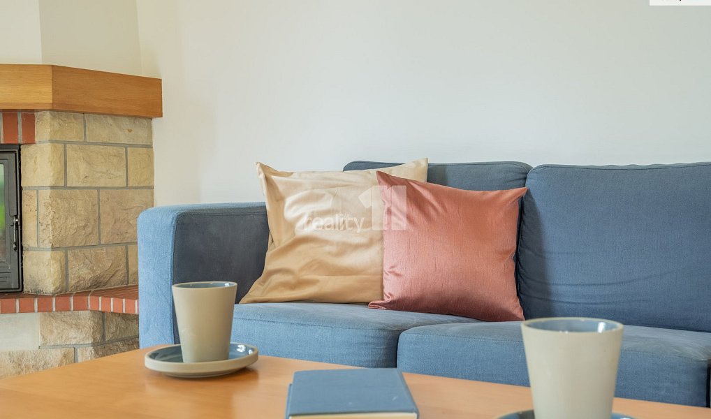Prodej domu 200 m² s pozemkem 1 008 m², Kamenice – náhled fotky 48