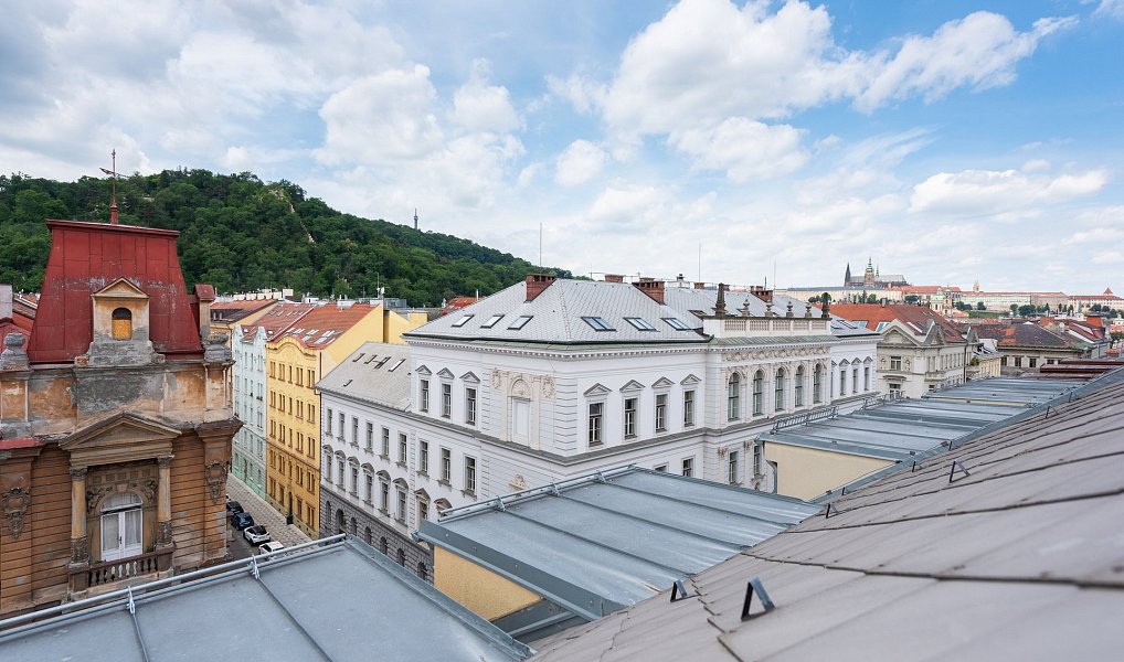 Prodej bytu 4+kk 173 m², Praha – náhled fotky 11