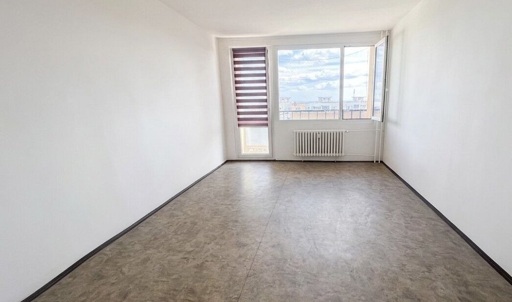 Prodej bytu 2+1 61 m², Chomutov – náhled fotky 2