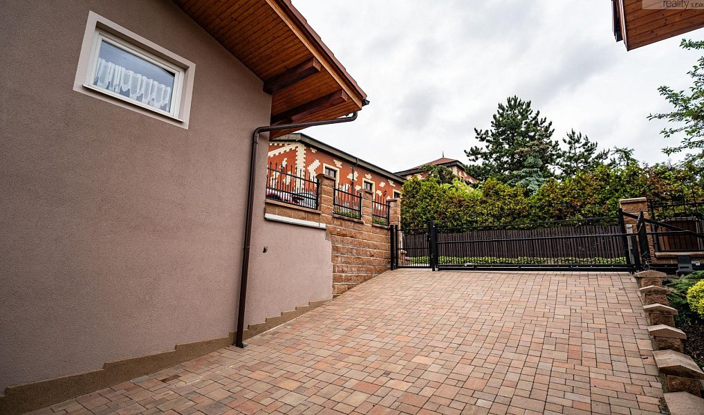 Prodej domu 547 m² s pozemkem 1 355 m², Most – náhled fotky 60