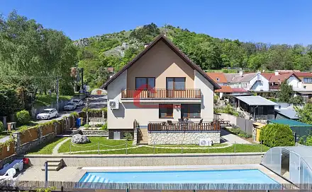 Prodej domu 201 m² s pozemkem 485 m², Klentnice, okres Břeclav