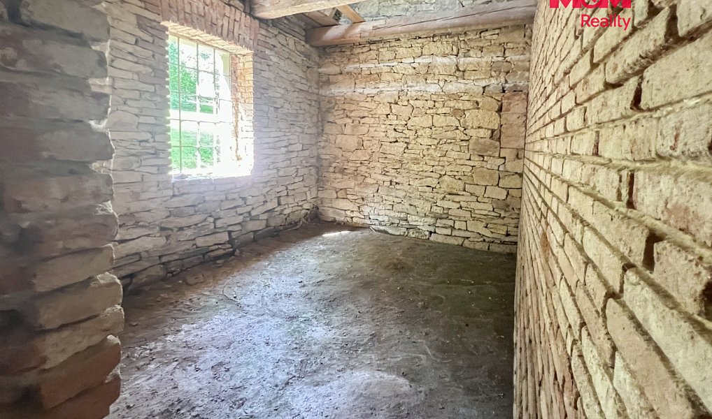 Prodej domu 750 m² s pozemkem 16 025 m², Kostelec nad Černými lesy – náhled fotky 25
