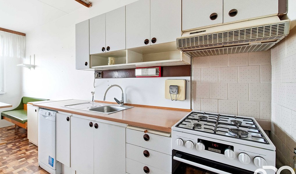 Prodej bytu 3+1 80 m², Praha – náhled fotky 4