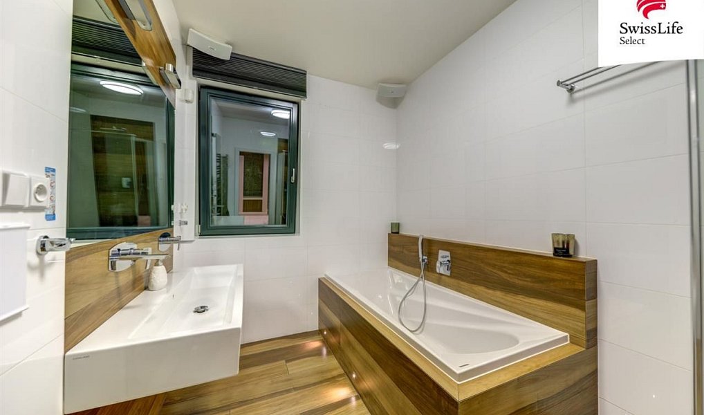 Prodej domu 298 m² s pozemkem 5 062 m², Holčovice – náhled fotky 10