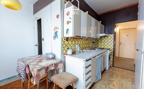 Prodej bytu 2+1 57 m², Školní, Kaznějov, okres Plzeň-sever