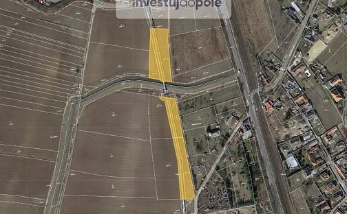 Prodej pole 2 451 m², Mělník