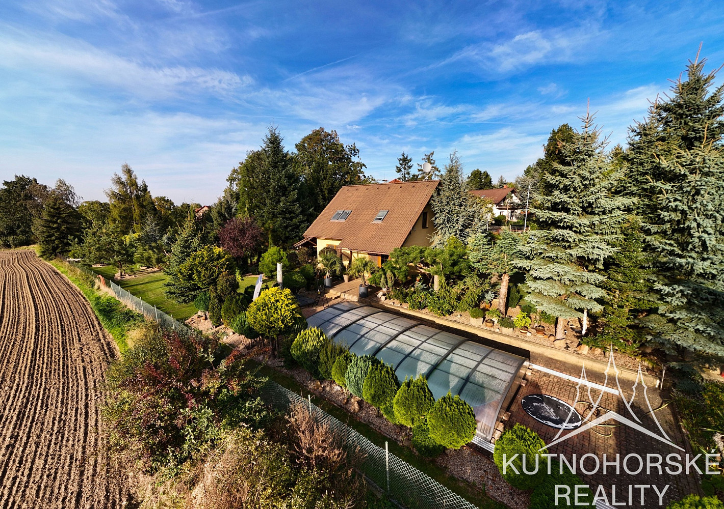 Prodej domu 115 m² s pozemkem 2 188 m² – fotografie 2