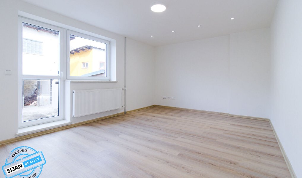 Prodej domu 78 m² s pozemkem 130 m², Bruntál – náhled fotky 8