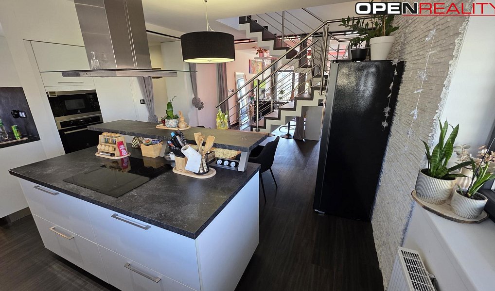 Prodej bytu 4+kk 128 m², Popůvky – náhled fotky 18