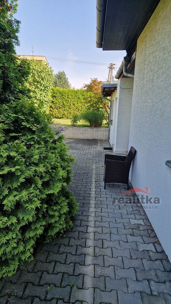 Pronájem domu 140 m² s pozemkem 370 m² – fotografie 4