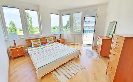 Pronájem bytu 3+1 100 m², Štěpařská, Praha 5 - Hlubočepy
