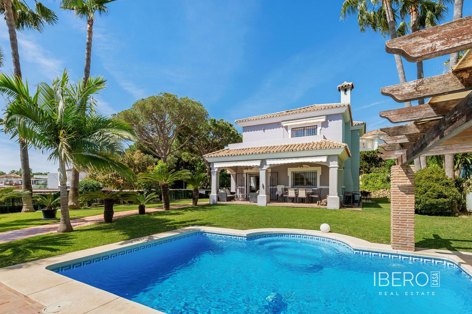 Casa 4+kk – Estepona, Barriada Islas Canarias - Vista 5