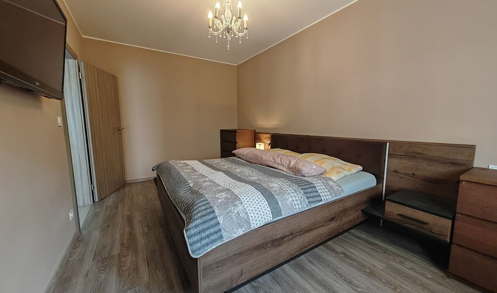Pronájem bytu 3+kk 74 m², Rosice – náhled fotky 13