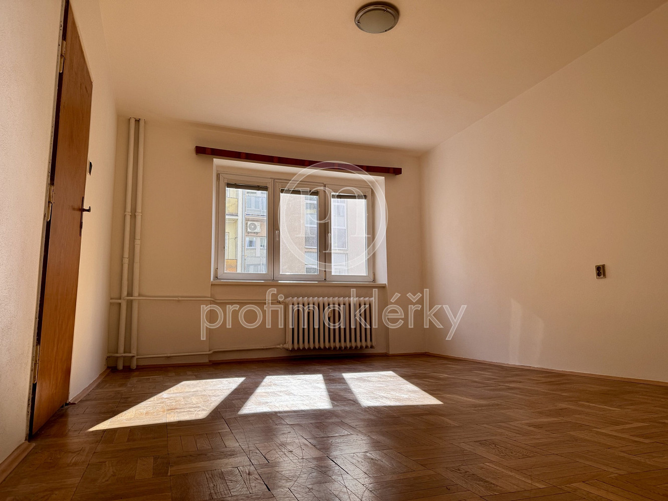 Pronájem bytu 2+kk 50 m² – fotografie 5