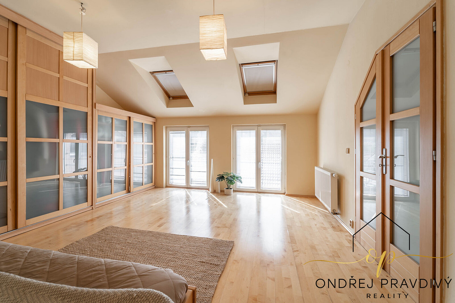 Prodej domu 265 m² s pozemkem 428 m² — photo 3