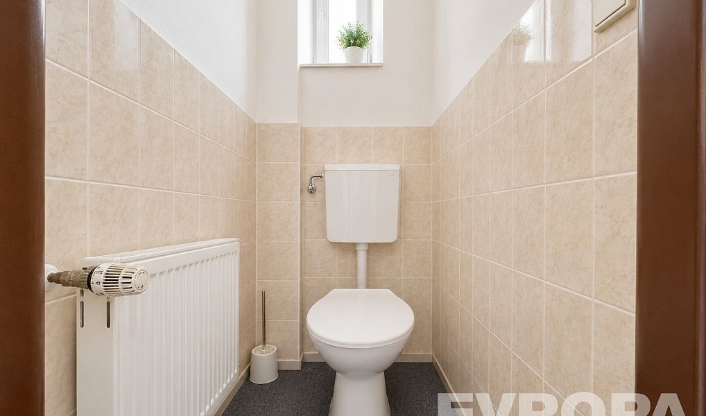 Pronájem kanceláře 67 m², Hradec Králové – náhled fotky 10