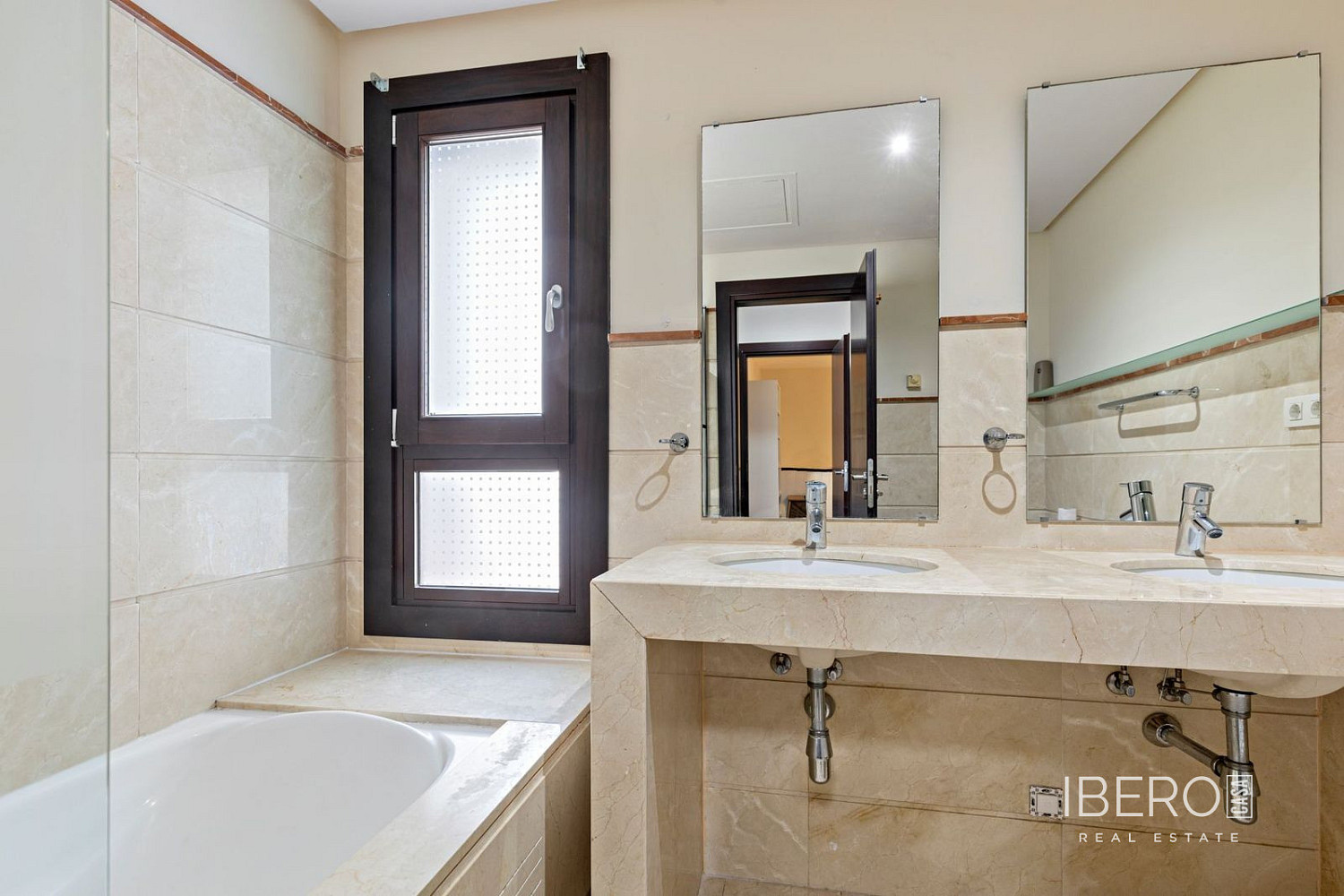 Casa 5+kk – Benahavís, La Cocha, Costa del Sol Occidental - Vista 4