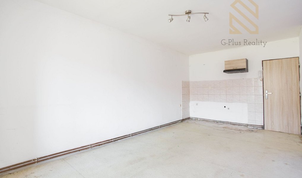 Prodej nájemního domu, činžáku 779 m², Smečno – náhled fotky 10