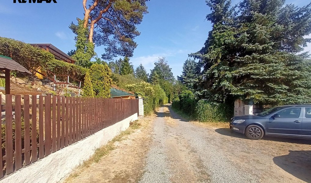 Prodej stavebního pozemku 422 m², Dolní Lukavice – náhled fotky 3